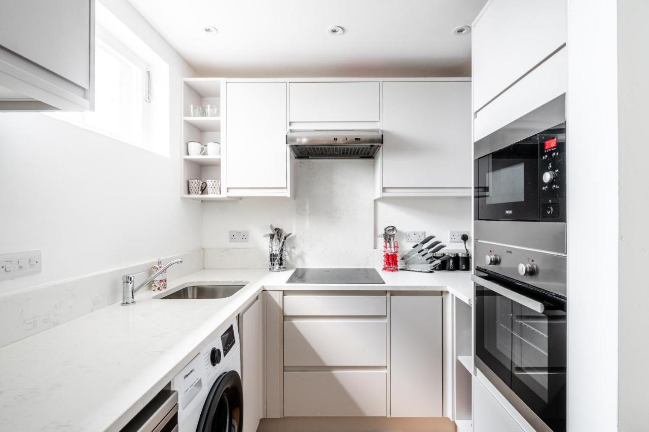 Stunning 2br With Wifi And Sleeps 5 In Paddington * Лондон